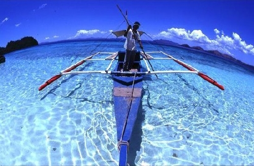 Katamaranas bohol pliazas