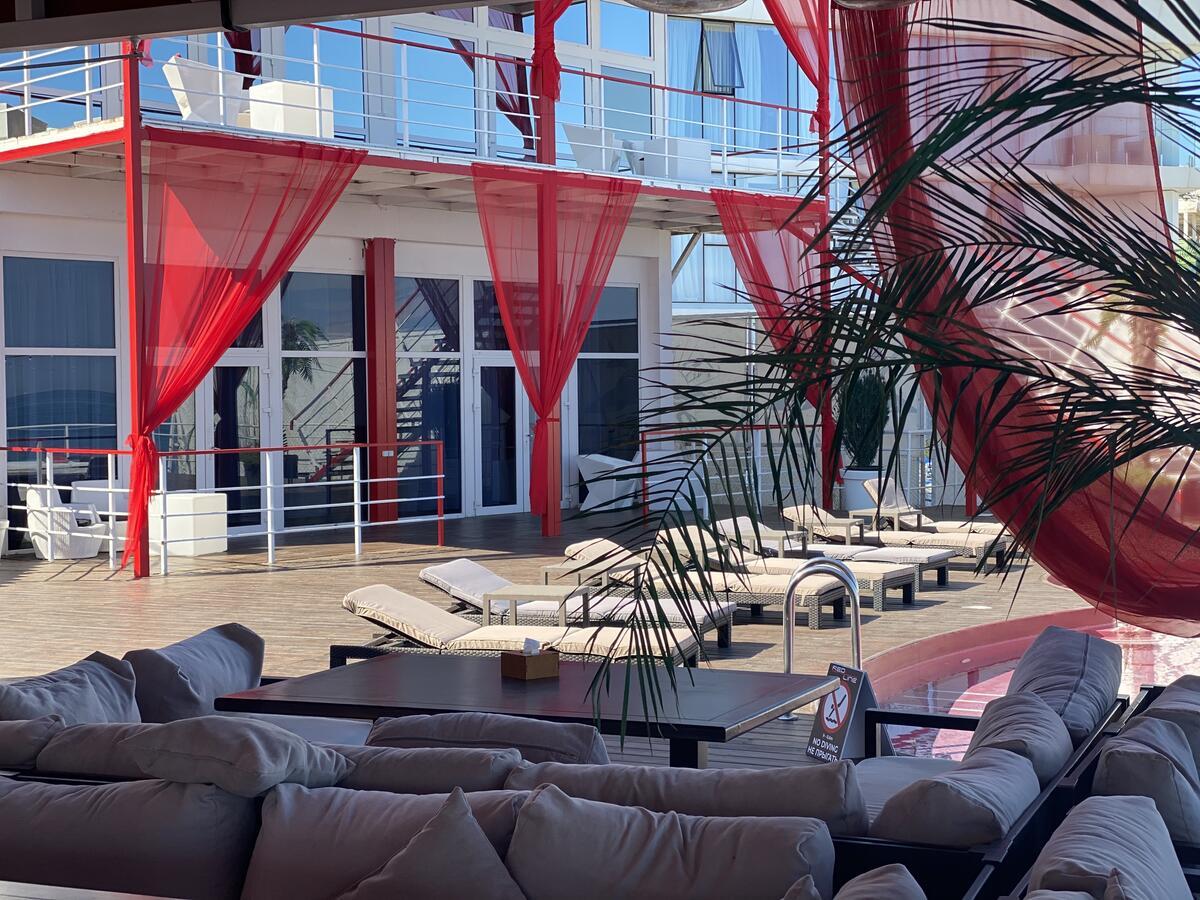 hotel