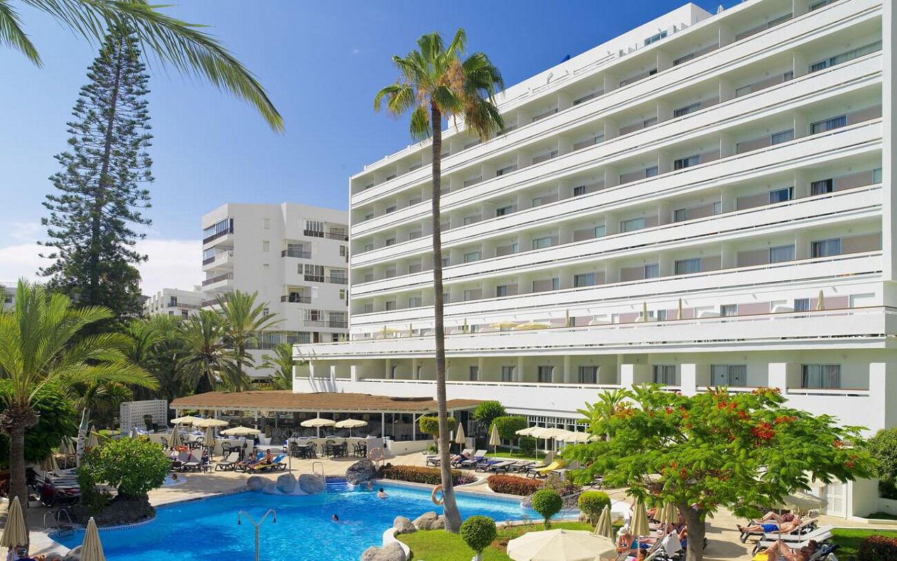 hotel