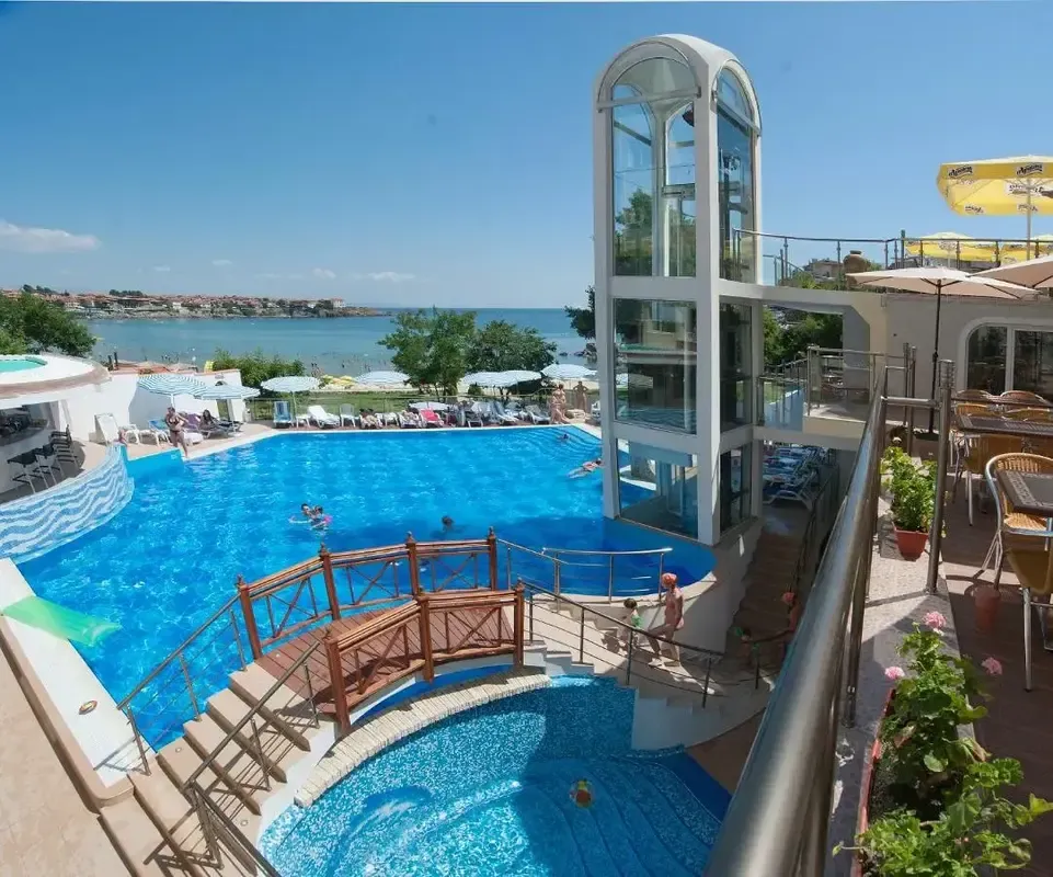 hotel