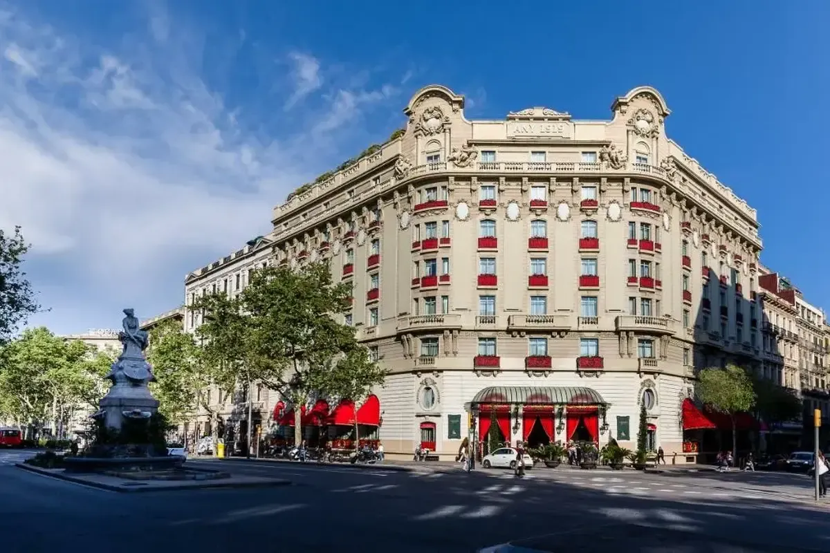 hotel