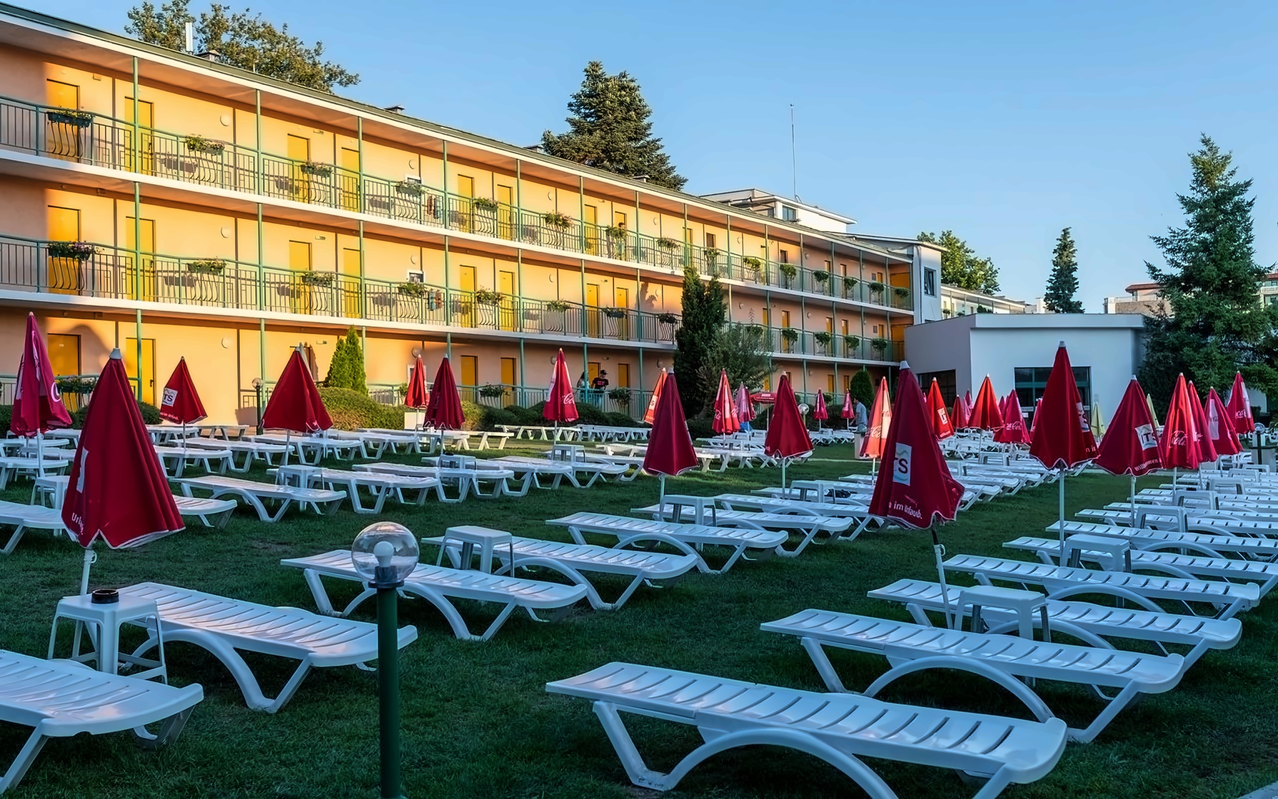 hotel