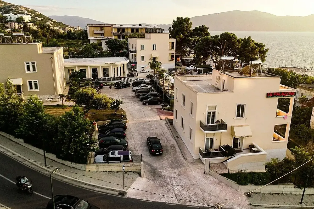 hotel