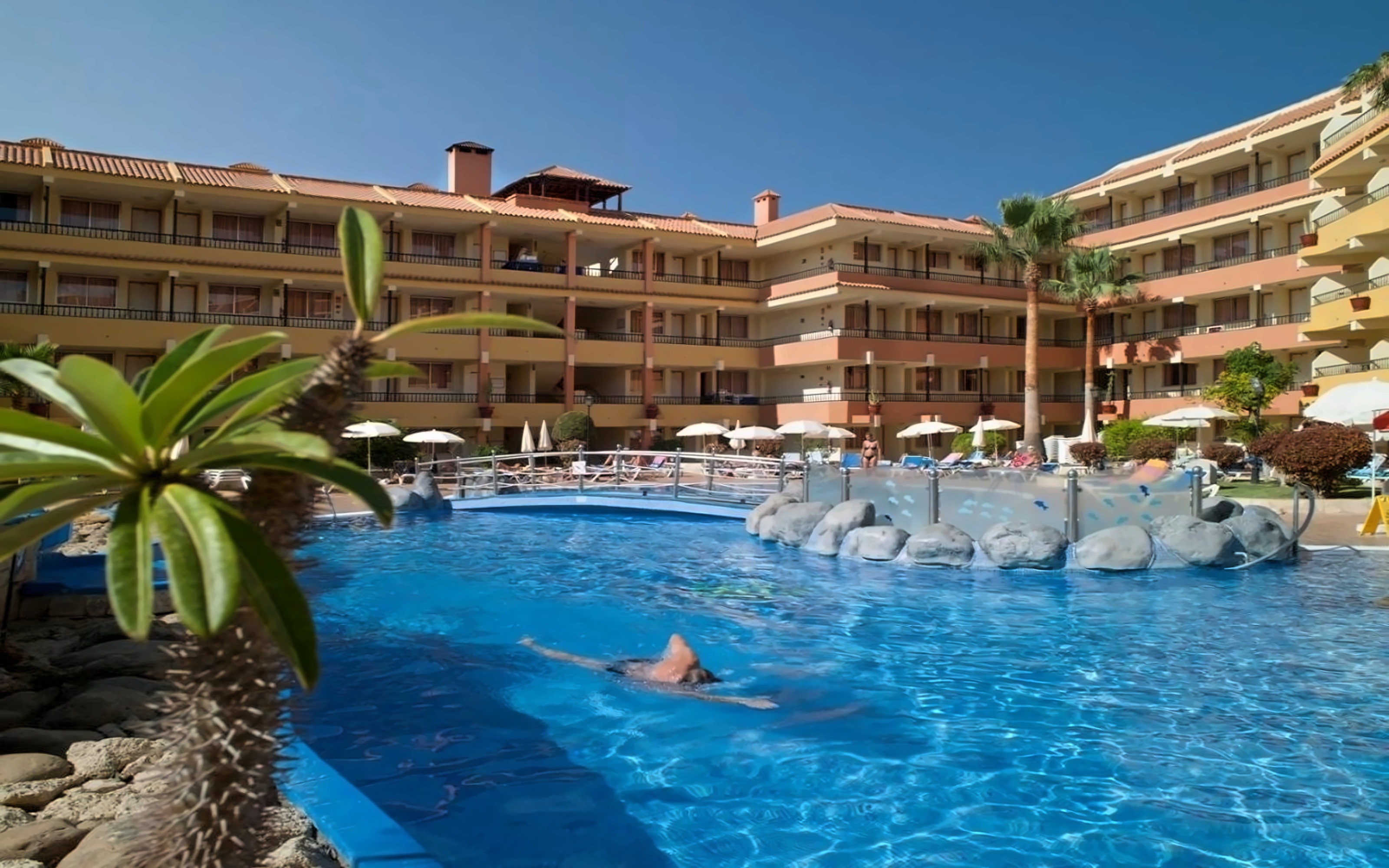 hotel