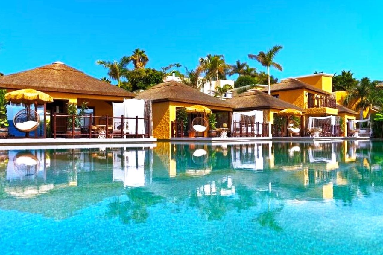 hotel