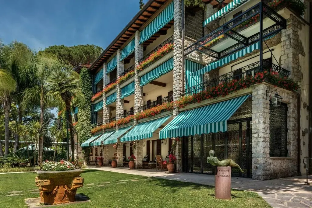 hotel