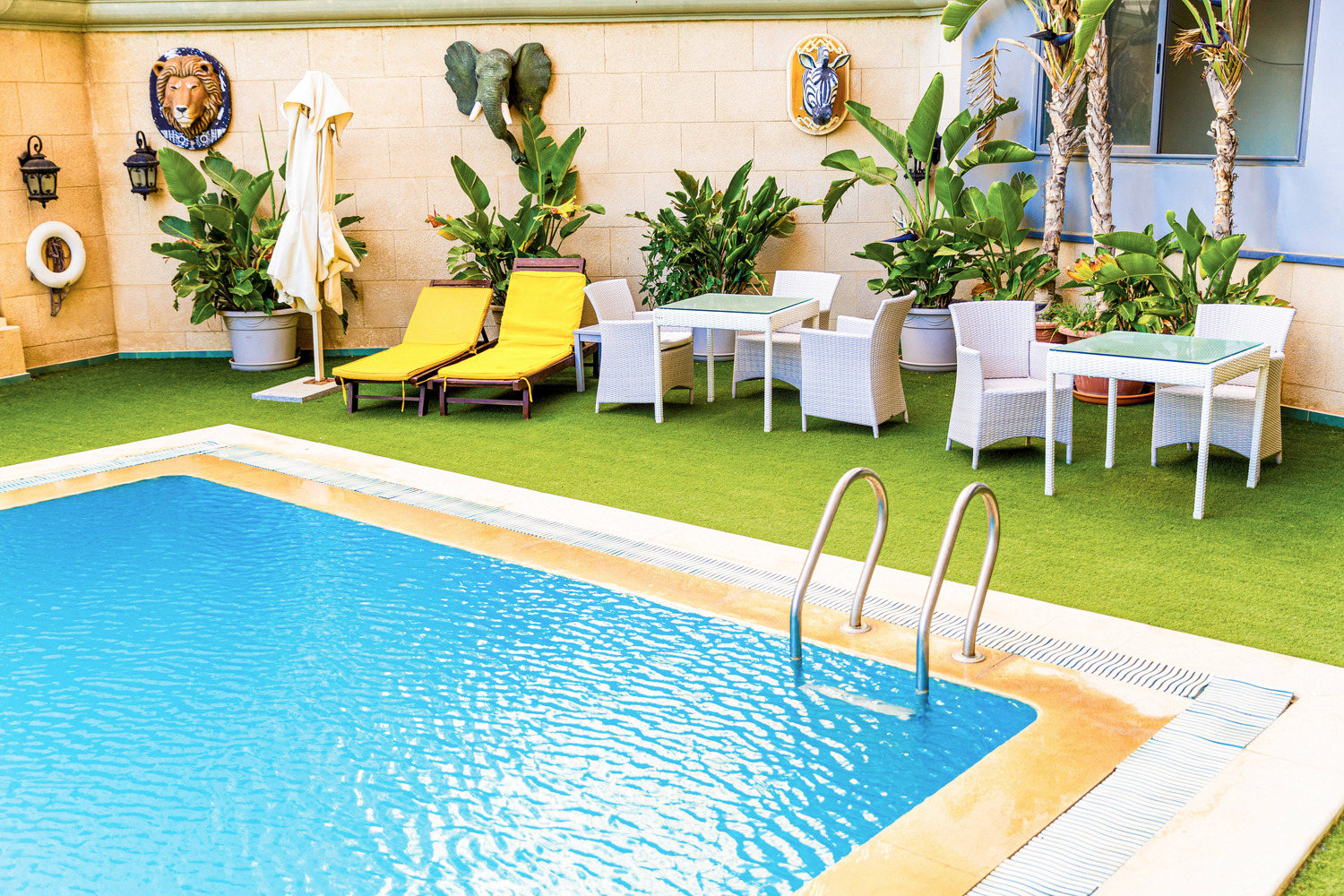 hotel
