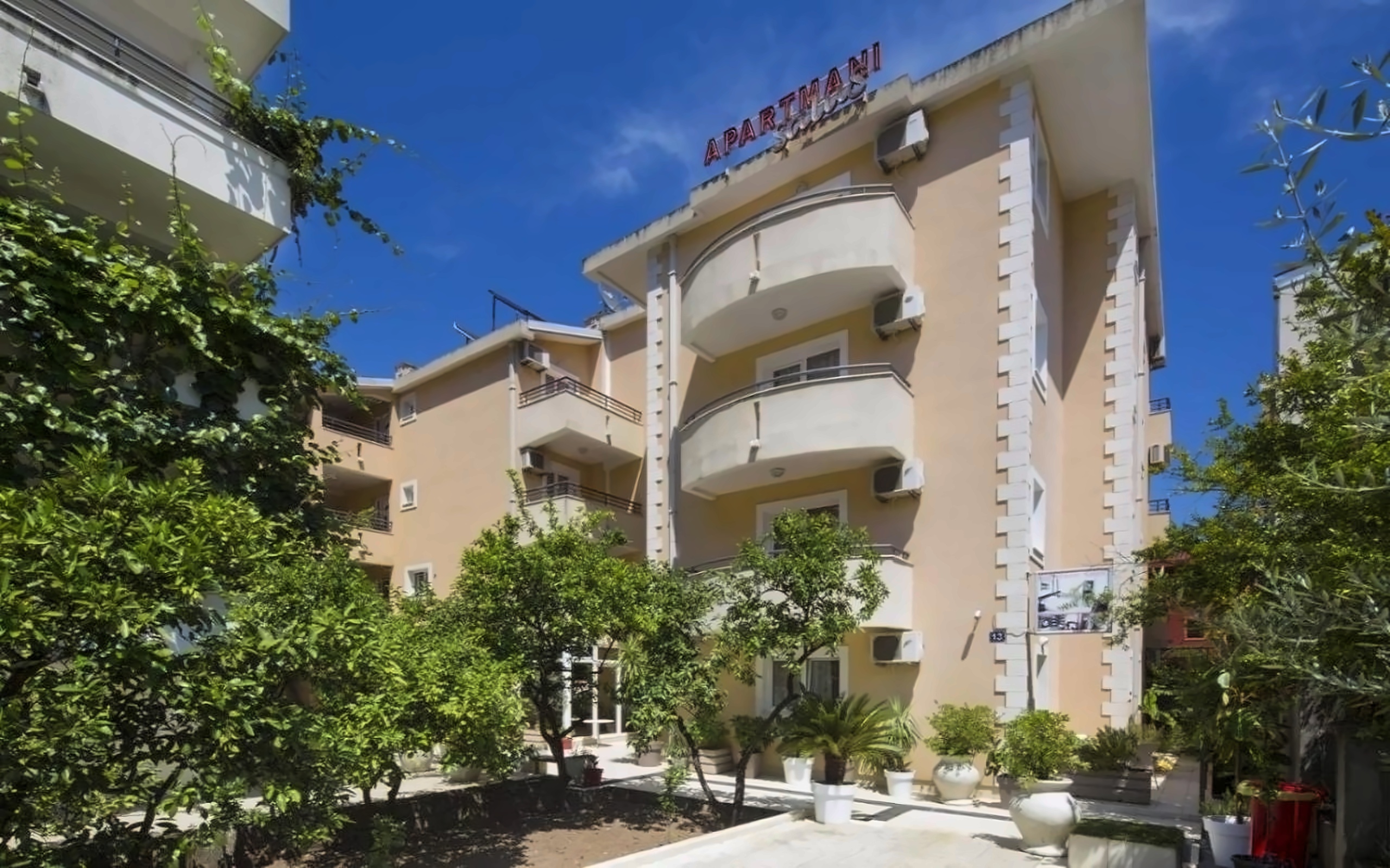hotel