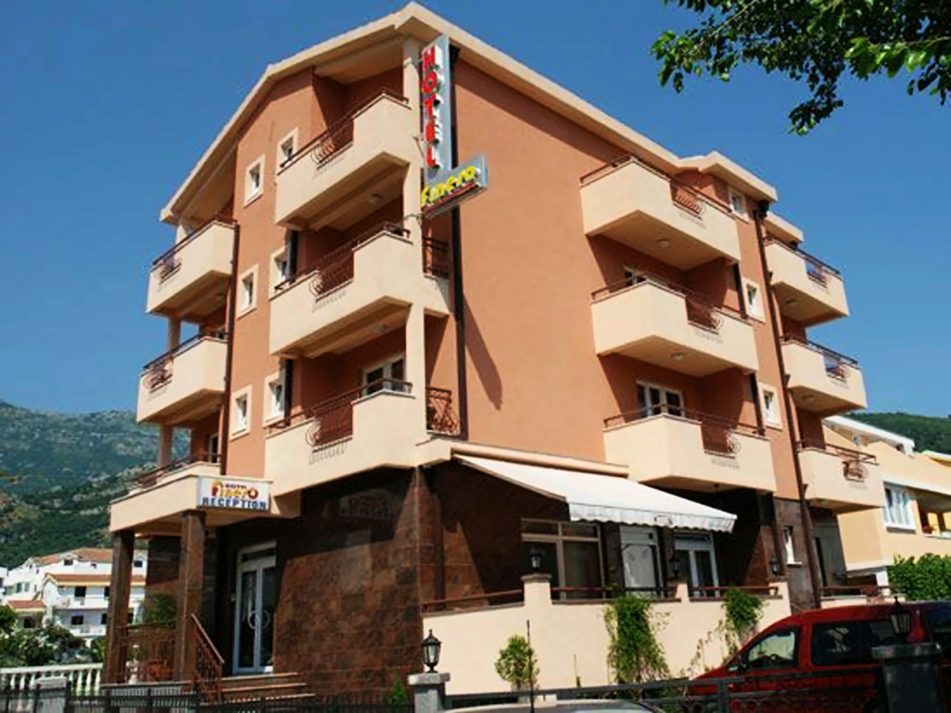 hotel