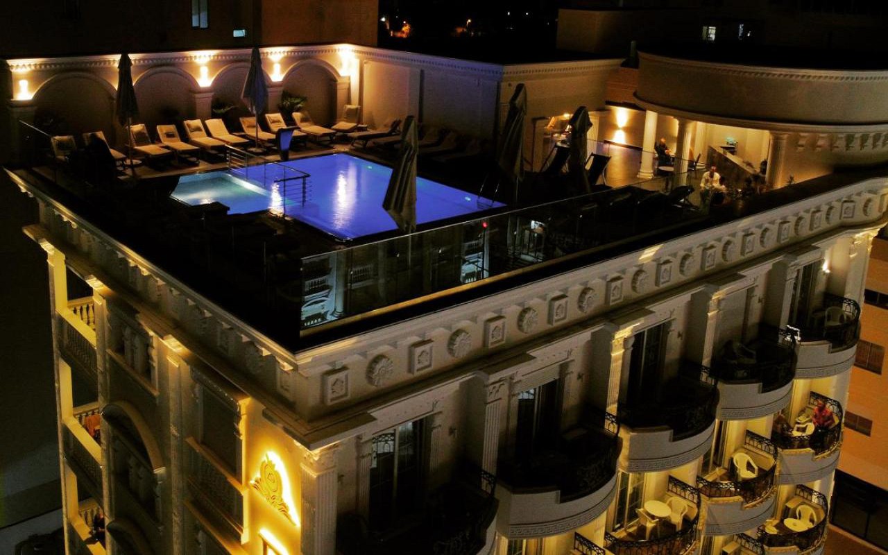 hotel