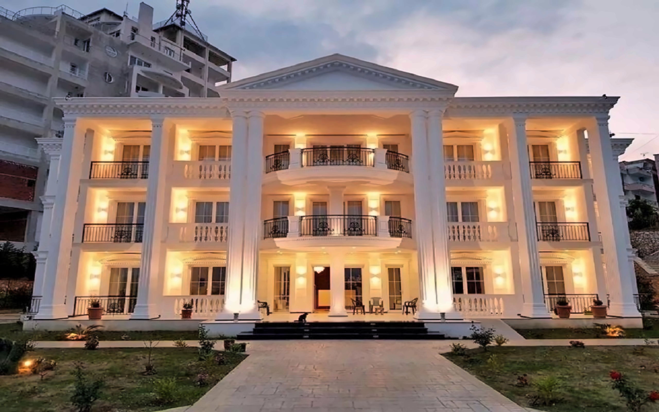 hotel