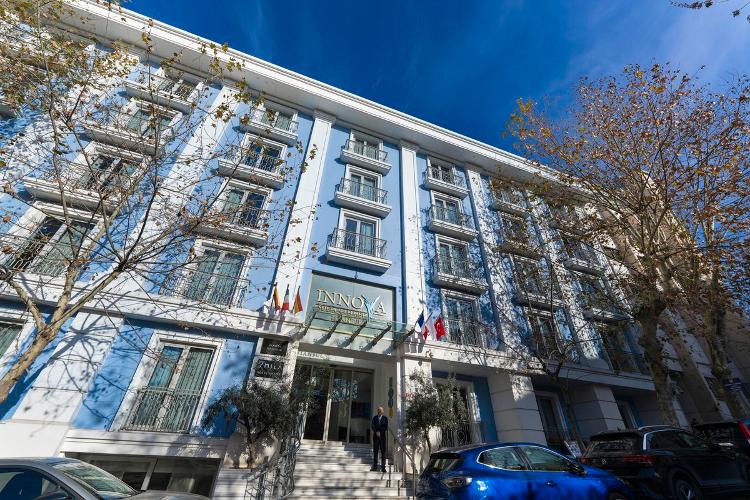 hotel